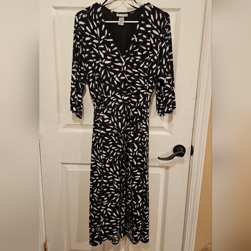 Catherines Black and White Abstract Print Dress